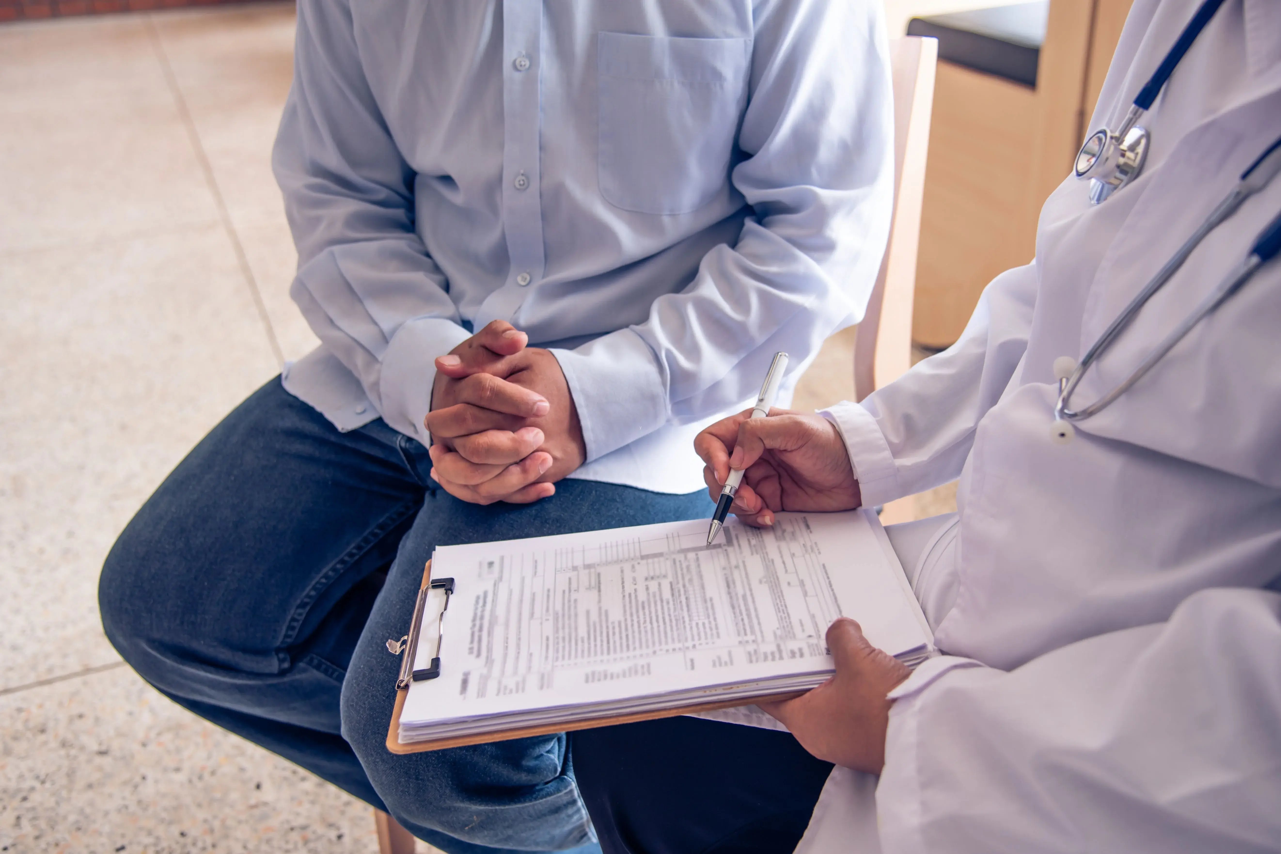 patient meeting with direct primary care doctor