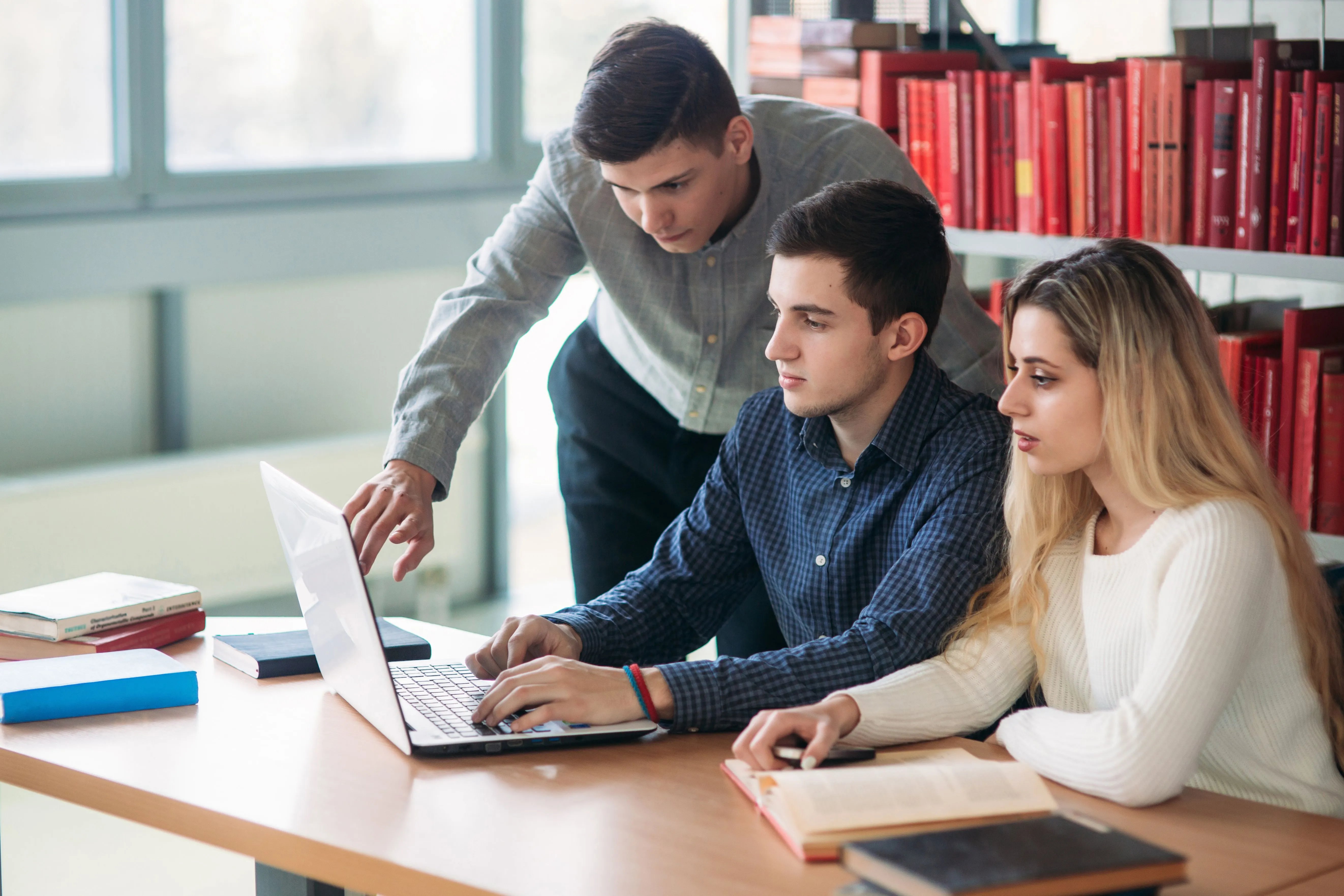 college students working together